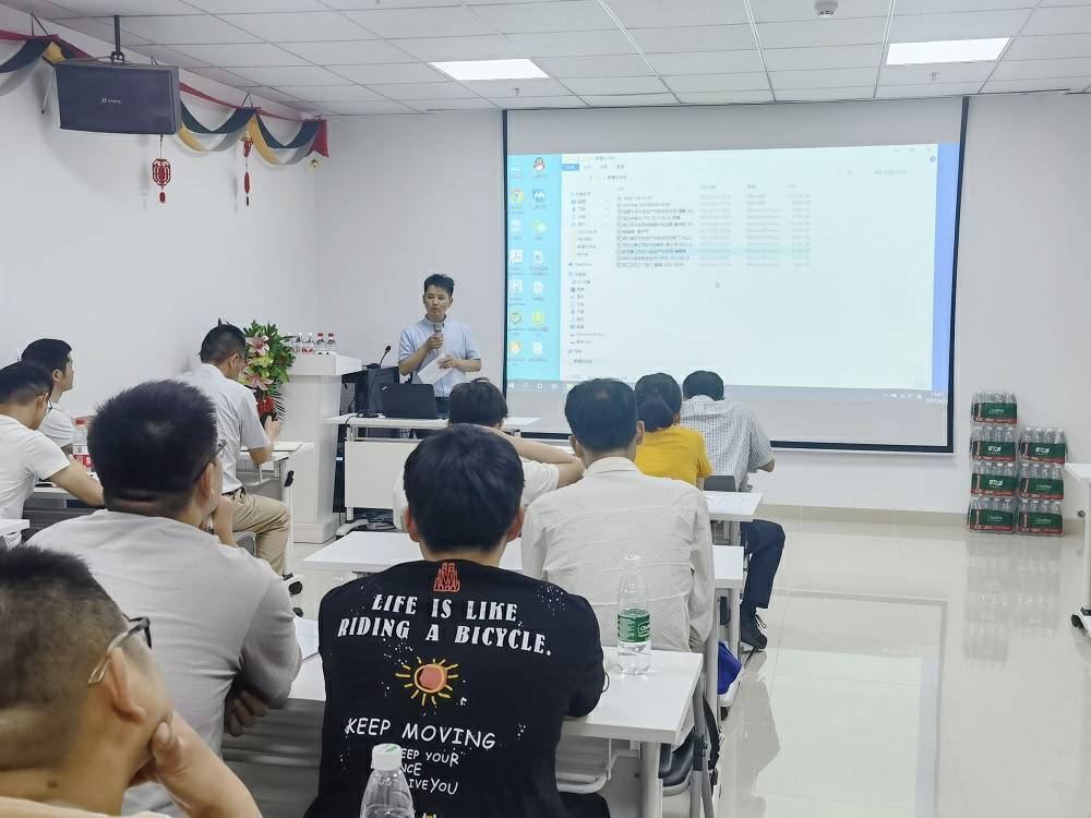 1625468117.jpg 爱游戏网页版官方网站-爱游戏(中国)药业技术交流会 (3) - 副本.jpg